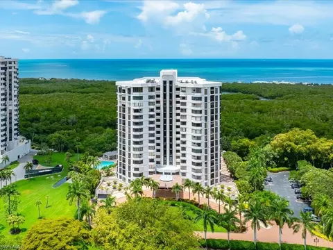 6075 Pelican Bay Blvd #506, Naples, FL 34108