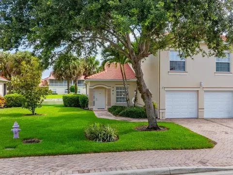 25064 Peacock Ln #101, Naples, FL 34114