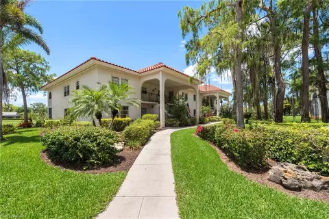 1055 Forest Lakes Dr #D114, Naples, FL 34105