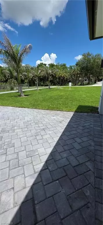Exterior - 563 15th St NW, Naples, FL 34120 photo 6 of 6