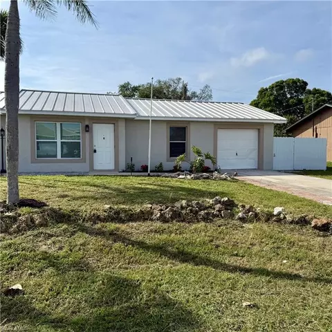 5142 19th Ct SW, Naples, FL 34116
