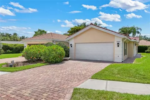 3343 Cayman Ln, Naples, FL 34119