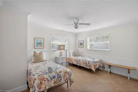 Bedroom - 559 105th Ave N, Naples, FL 34108 photo 4 of 4