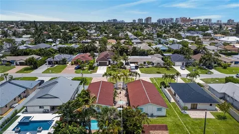 View/Area - 559 105th Ave N, Naples, FL 34108 photo 5 of 5