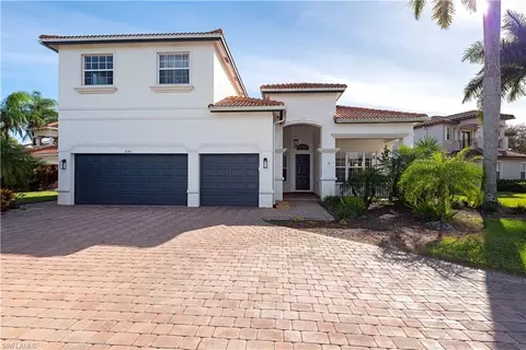 1696 Sarazen Pl, Naples, FL 34120