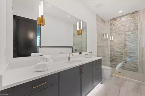 Bath - 3840 Crayton Rd, Naples, FL 34103 photo 5 of 5