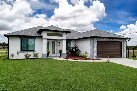 7035 Brazil Cir, Labelle, FL 33935