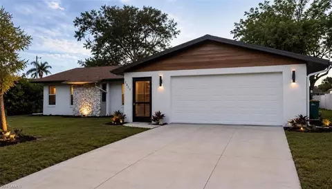 2025 49th Ter SW, Naples, FL 34116
