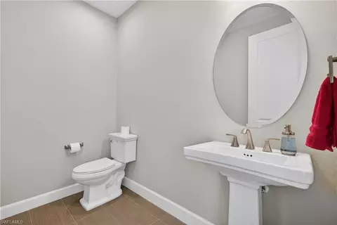 Bath - 8709 Cavano St, Naples, FL 34119 photo 3 of 6