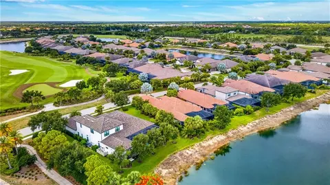View/Area - 8709 Cavano St, Naples, FL 34119 photo 2 of 4