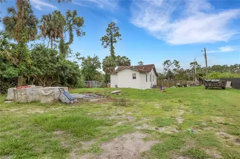 Exterior - 341 Golden Gate Blvd E, Naples, FL 34120 photo 5 of 8