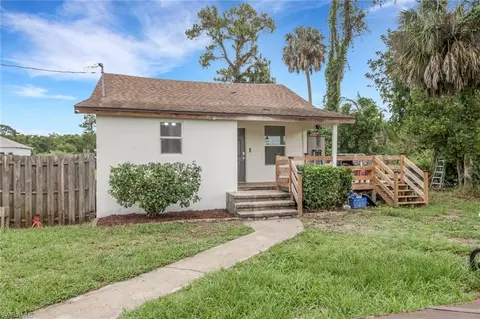341 Golden Gate Blvd E, Naples, FL 34120