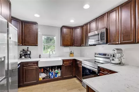 Kitchen - 341 Golden Gate Blvd E, Naples, FL 34120 photo 2 of 3