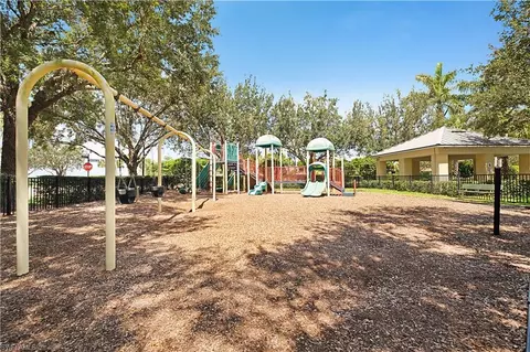 Exterior - 2284 Dancy St, Naples, FL 34120 photo 8 of 10