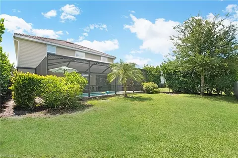 Exterior - 2284 Dancy St, Naples, FL 34120 photo 5 of 10