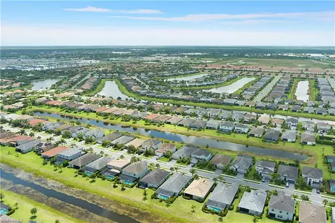 View/Area - 2284 Dancy St, Naples, FL 34120 photo 5 of 6