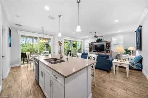 Kitchen - 6981 Avalon Cir #1208, Naples, FL 34112 photo 5 of 6