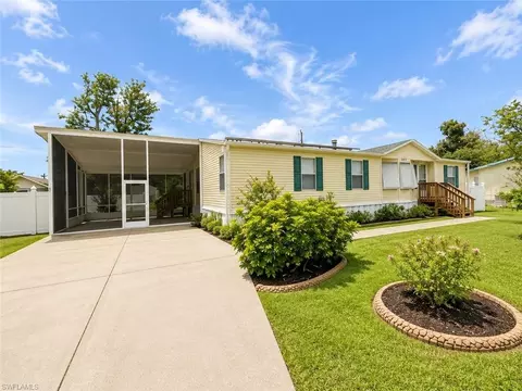 8269 Penny Dr, North Fort Myers, FL 33917