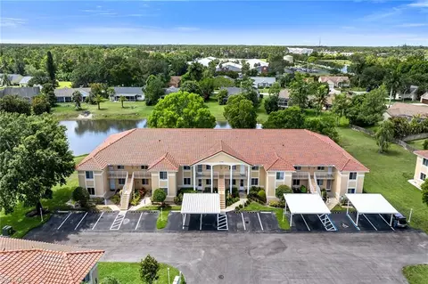208 Furse Lakes Cir #D6, Naples, FL 34104