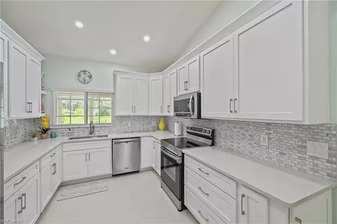 Kitchen - 657 Saint Andrews Blvd, Naples, FL 34113 photo 2 of 4