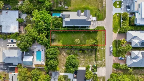 3010 Coco Ave, Naples, FL 34112 photo 3
