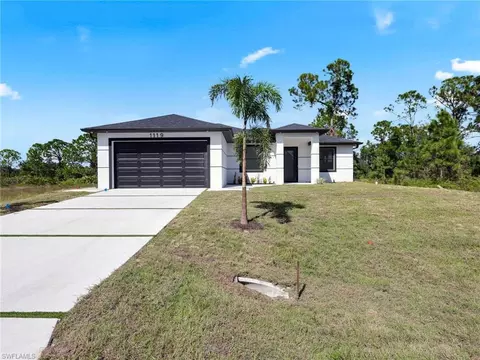 1119 Earhart St E, Lehigh Acres, FL 33974