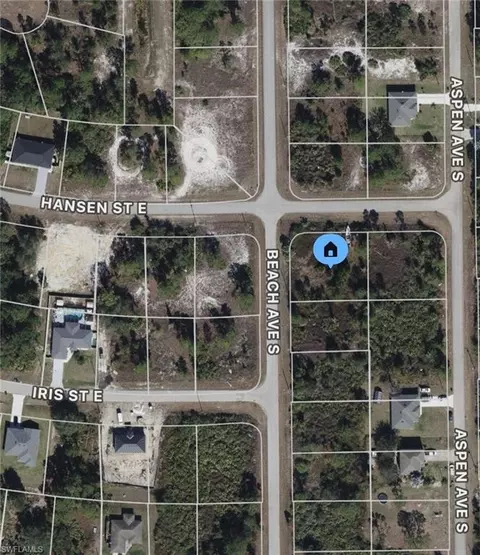 541 Beach Ave S, Lehigh Acres, FL 33974