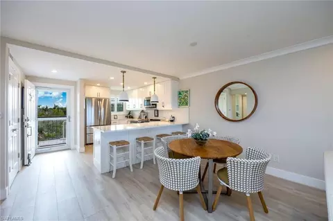 Dining - 29 High Point Cir E #403, Naples, FL 34103 photo 3 of 4