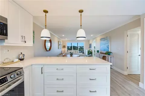 Kitchen - 29 High Point Cir E #403, Naples, FL 34103 photo 5 of 6