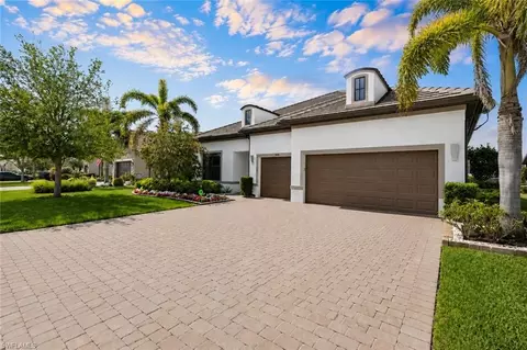 7478 Winding Cypress Dr, Naples, FL 34114