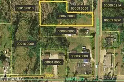 2729 Garden St, North Fort Myers, FL 33917