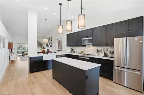 6236 Shadowood Cir #2203, Naples, FL 34112