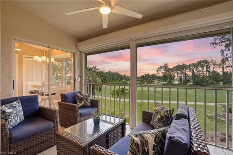 7360 Glenmoor Ln #304, Naples, FL 34104