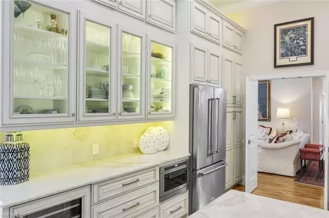 Kitchen - 15248 Devon Green Ln, Naples, FL 34110 photo 6 of 6