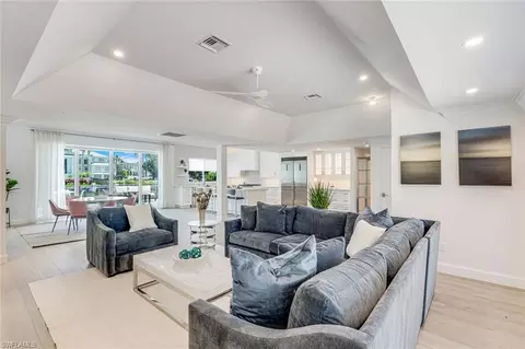 151 Bayview Ave, Naples, FL 34108 photo 6