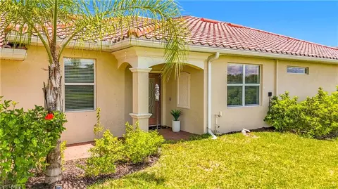 Exterior - 2558 Vine Ave, Naples, FL 34120 photo 6 of 15
