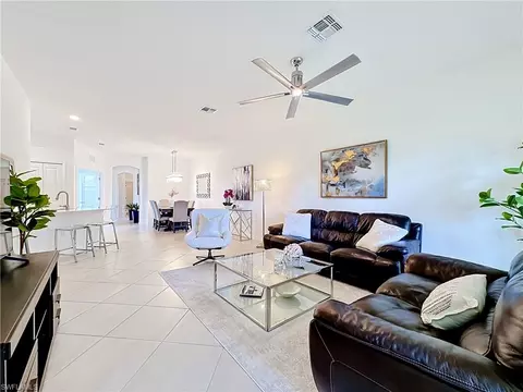 Living - 2558 Vine Ave, Naples, FL 34120 photo 4 of 5