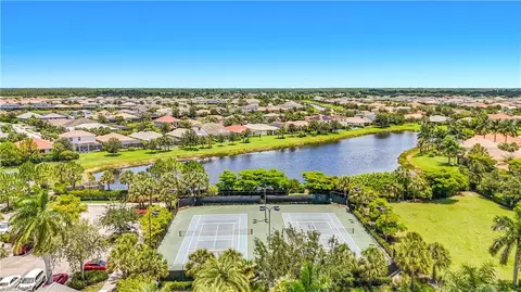 View/Area - 2558 Vine Ave, Naples, FL 34120 photo 4 of 5