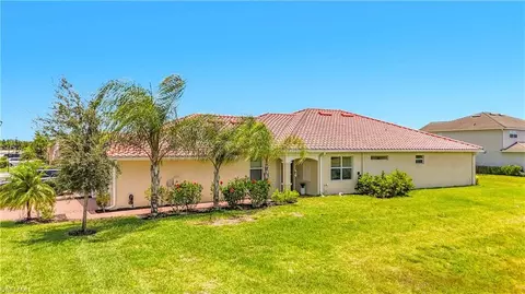 Exterior - 2558 Vine Ave, Naples, FL 34120 photo 3 of 15