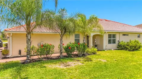 Exterior - 2558 Vine Ave, Naples, FL 34120 photo 5 of 15