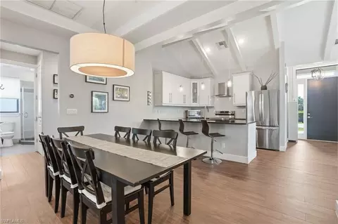 Dining - 1140 Jeronimo Dr, Naples, FL 34103 photo 2 of 4