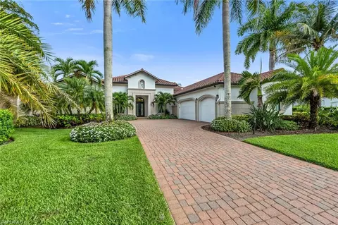 11861 Via Novelli Ct, Miromar Lakes, FL 33913