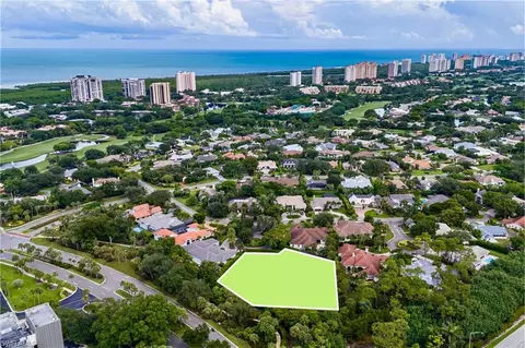808 Whimbrel Ct, Naples, FL 34108