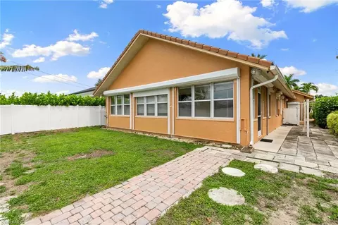 Exterior - 526 100th Ave N, Naples, FL 34108 photo 6 of 6