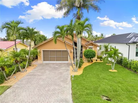 Exterior - 526 100th Ave N, Naples, FL 34108 photo 2 of 6