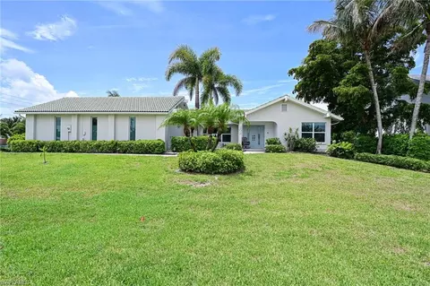 202 6th St, Bonita Springs, FL 34134