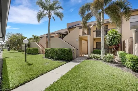 15456 Admiralty Cir #10, North Fort Myers, FL 33917