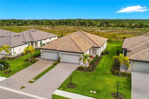 19536 Hinkley Dr, Estero, FL 33928 photo 2