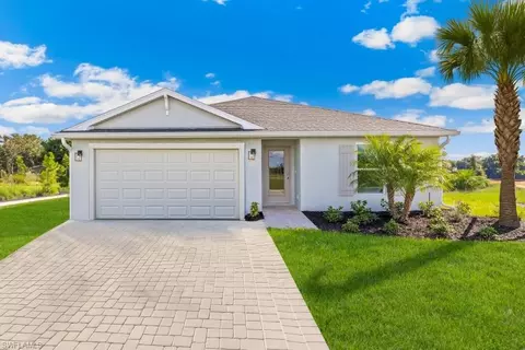 3304 26th St W, Lehigh Acres, FL 33971
