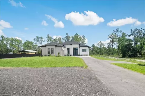 2767 39th Ave NE, Naples, FL 34120